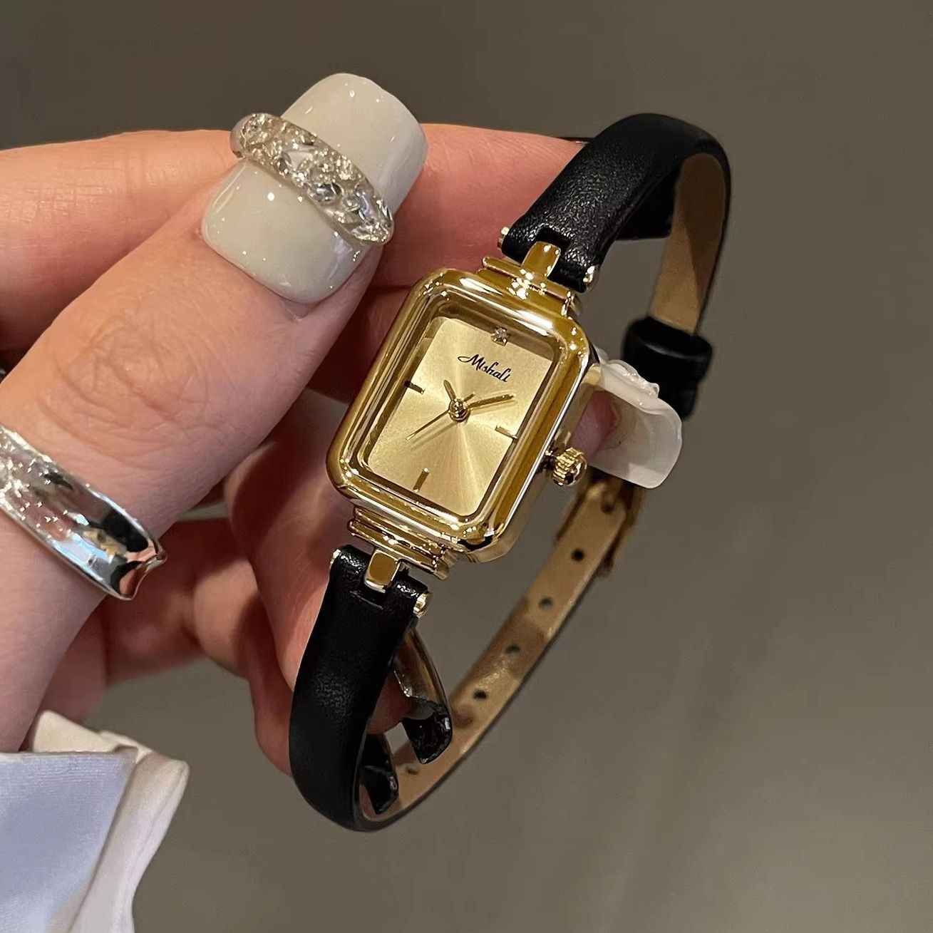 Luxe vintage dameshorloge met  - Luxury Watch Leather Strap recensie en prijs