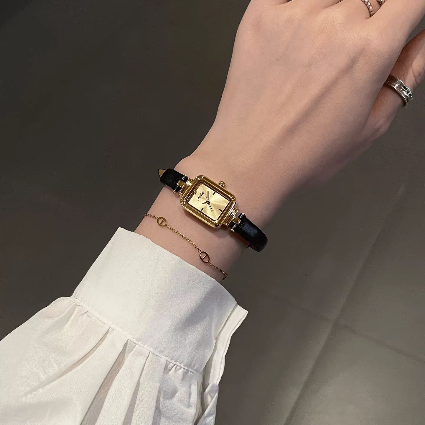 Luxe vintage dameshorloge met  - Luxury Watch Leather Strap recensie en prijs